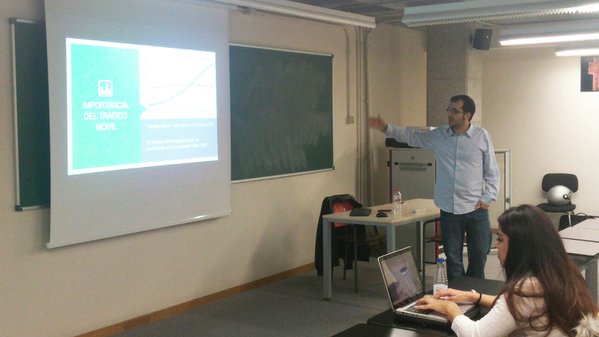 Roldós en las aulas, una vez más